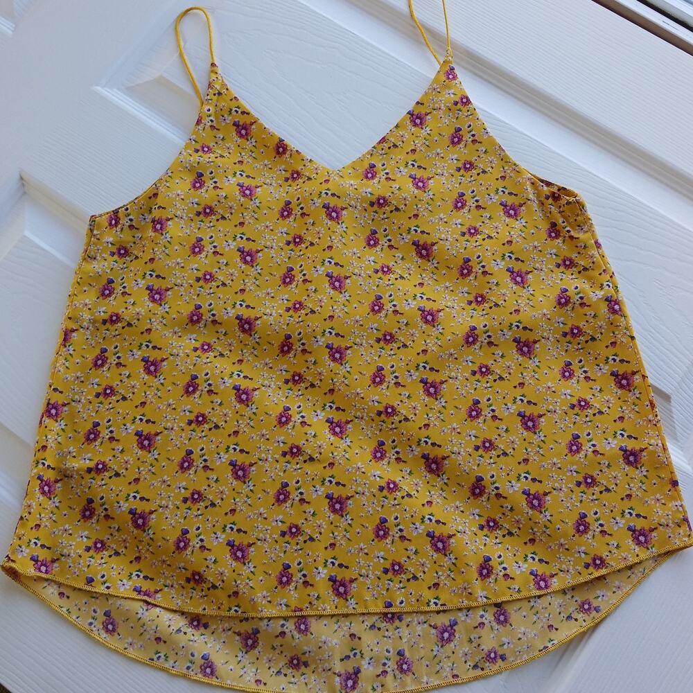 Forever 21 Spaghetti Strap Cami Tank Top Small yellow pink floral pattern V-neck - Picture 4 of 11